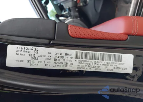 2017 Jeep Grand Cherokee Srt 4X4 из США, поврежденный, VIN 1C4RJFDJ8HC653924